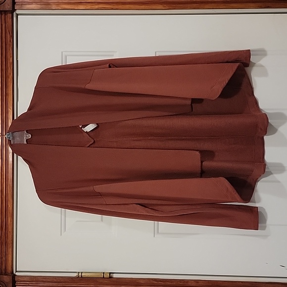 Athleta Nirvana Wear Two Ways Cardigan Wrap - Maple Red - XS - Picture 2 of 11